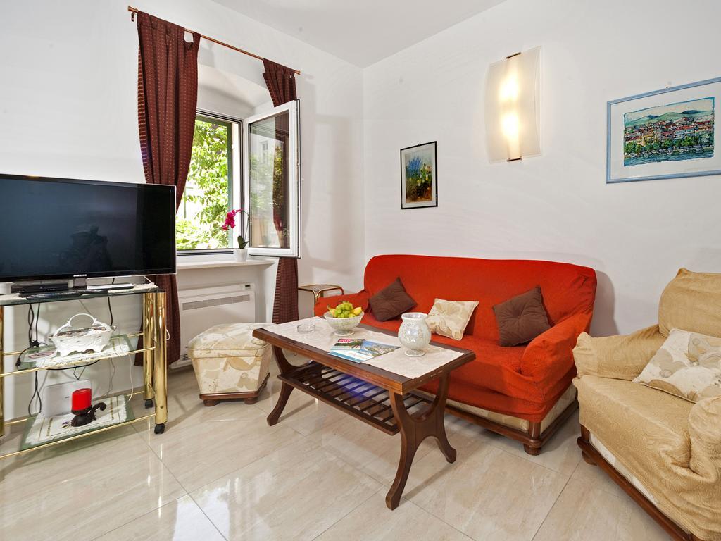 Holiday home Little Tony- Center 40m Crikvenica