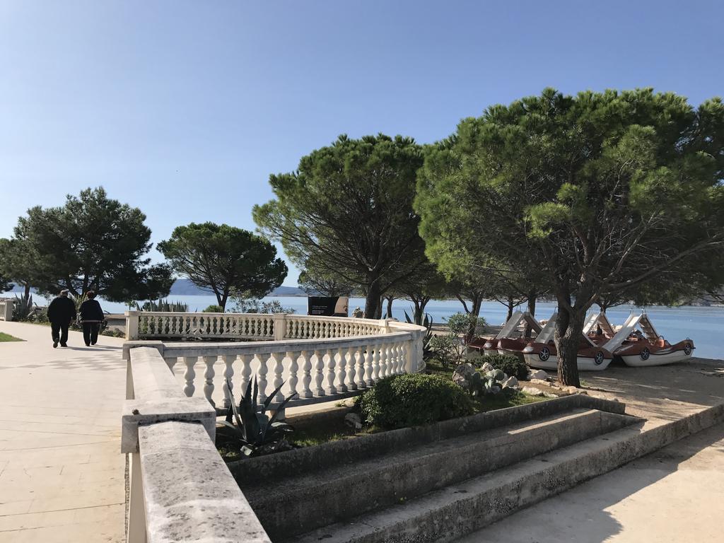 Little Tony- Center 40m Holiday home