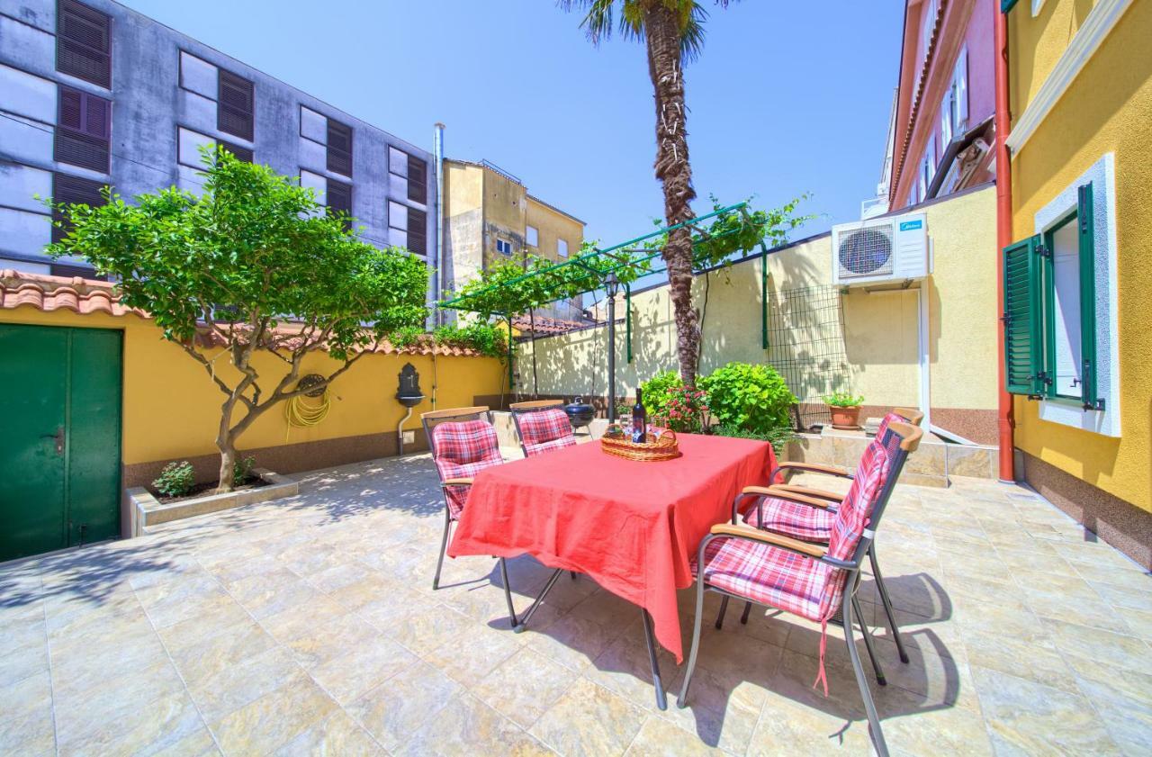 Little Tony- Center 40m Holiday home Crikvenica